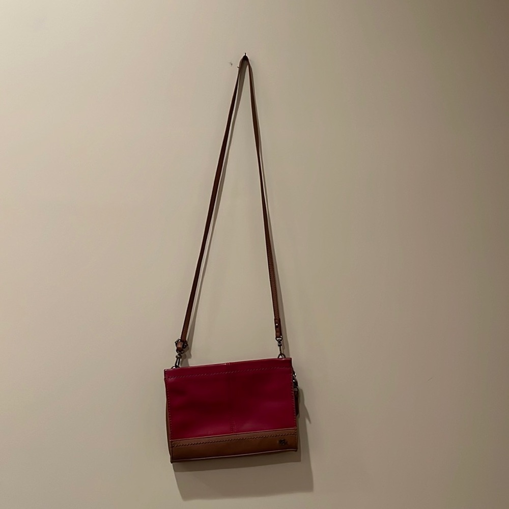 The Sak Red Cross body